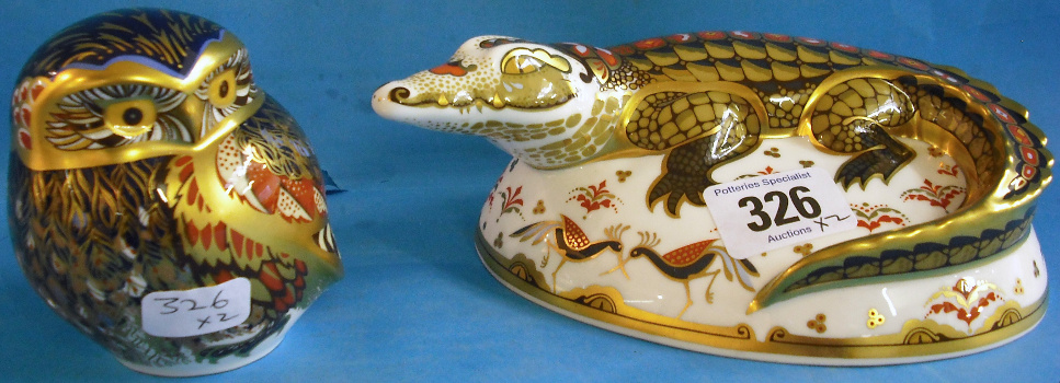 Appraisal: Royal Crown Derby Paperweights Gold Signature Crocodile with certifiacte and