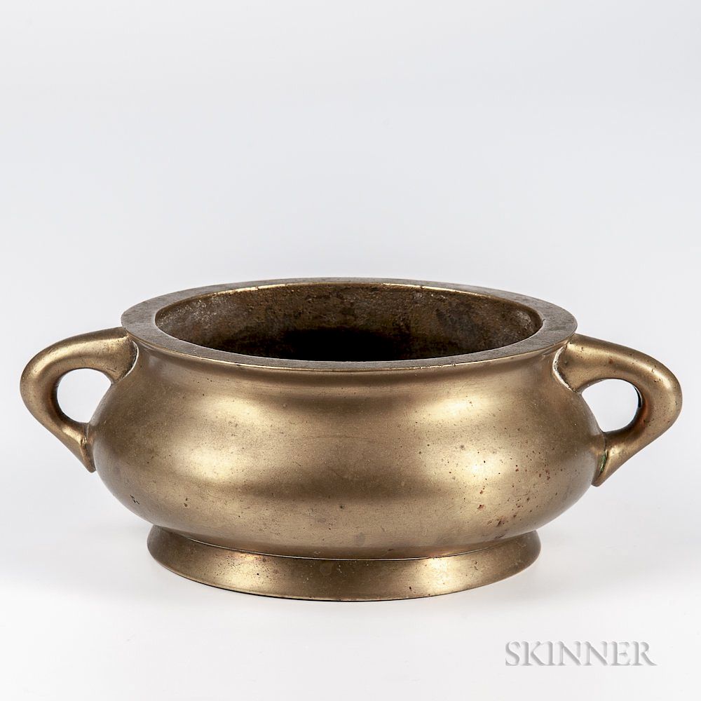 Appraisal: Bronze Censer Bronze Censer China Ming dynasty style compressed globular