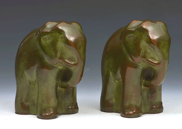 Appraisal: A pair of bronzed Art Deco elephant bookends 'J F