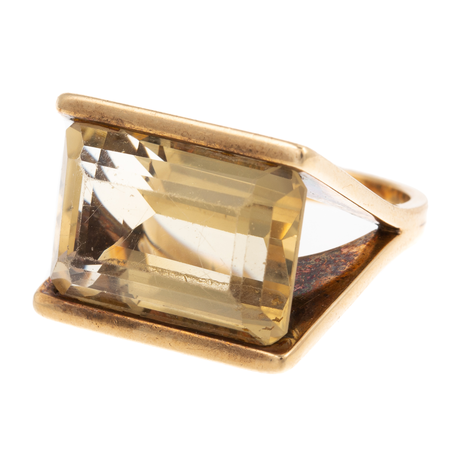 Appraisal: A K YELLOW GOLD CONTEMPORARY CITRINE RING K yellow gold