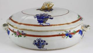 Appraisal: Chinese export covered vegetable dish- descending from John Jacob Astor