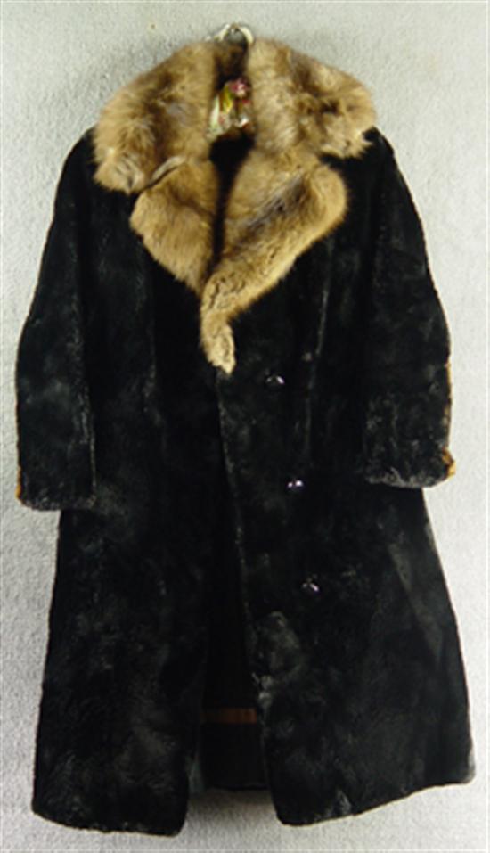 Appraisal: Ladies Seal Skin Fur Coat Mid calf length