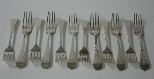 Appraisal: A set of twelve George III silver table forks Peter