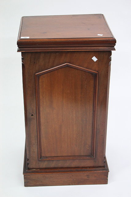 Appraisal: A VICTORIAN MAHOGANY POT CUPBOARD with single panel door and