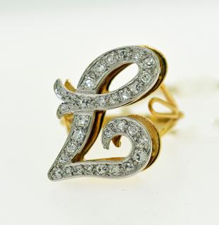 Appraisal: k Diamond Initial Ring k yellow gold diamond set initial