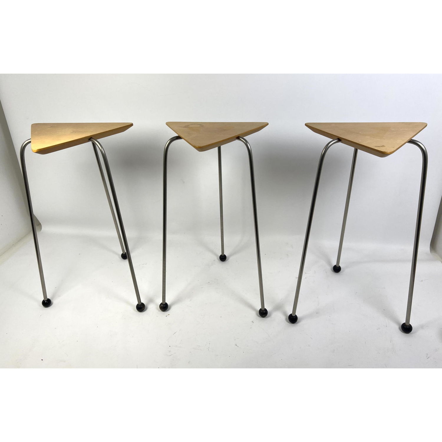 Appraisal: Set DAVID KIERNAN Triangular Wood Nesting Tables Blond wood tops