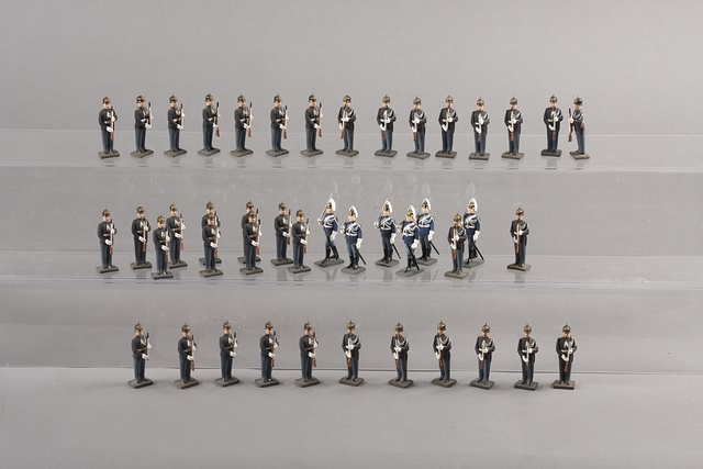 Appraisal: Lot of plastic figures painted matte representing Danish Guards Estimated