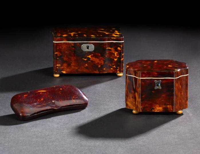 Appraisal: Diminutive English Fluted Chocolate Tortoiseshell Solitaire Tea Box mid- th