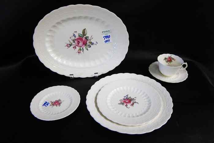 Appraisal: COPELAND SPODE FIFTY-ONE PIECE CHINA SET in ''Spode's Jewel'' pattern