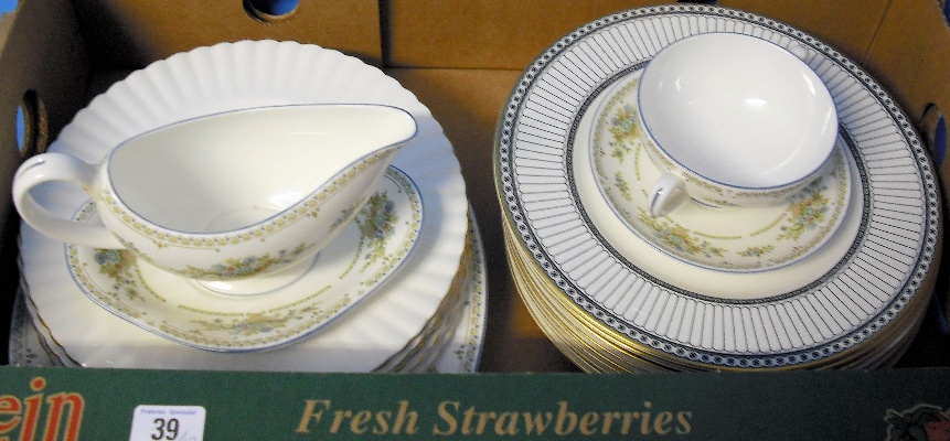 Appraisal: A Collection of Wedgwood Dinerware Including Wild Strawberry Plates Colonnade