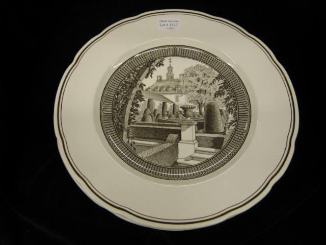 Appraisal: Set of Wedgwood Plates of Gardens Through The Ages excellent