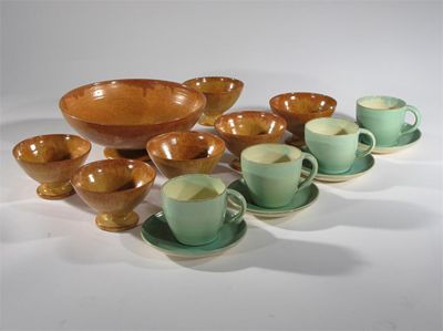 Appraisal: An Upchurch Pottery dessert set comprising serving bowl and six