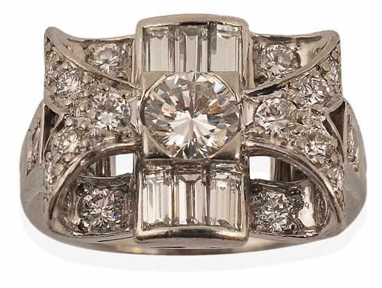 Appraisal: AN ART DECO DIAMOND RING BY TIFFANY CO Centrally set