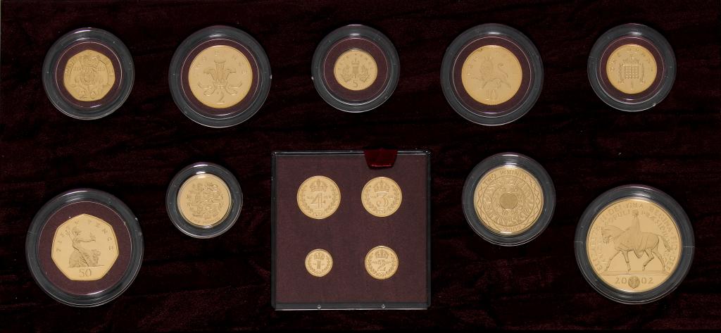 Appraisal: ELIZABETH II GOLD PROOF THIRTEEN-COIN SET cased g