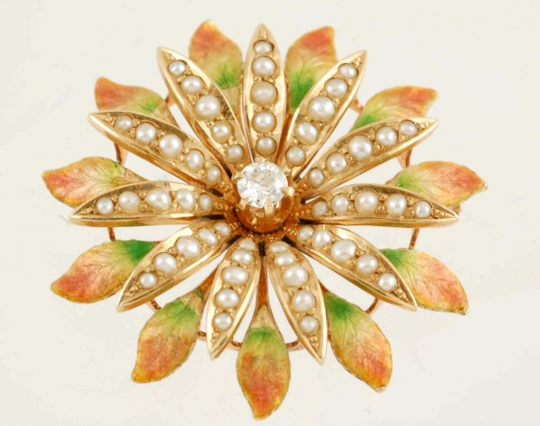 Appraisal: Victorian flower brooch pendant in marked K yellow gold Petals