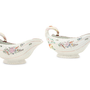 Appraisal: A Pair of Worcester Porcelain Sauce Boats Circa unmarked Height