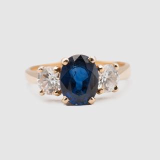 Appraisal: K Yellow Gold Sapphire and Diamond Ring K Yellow Gold