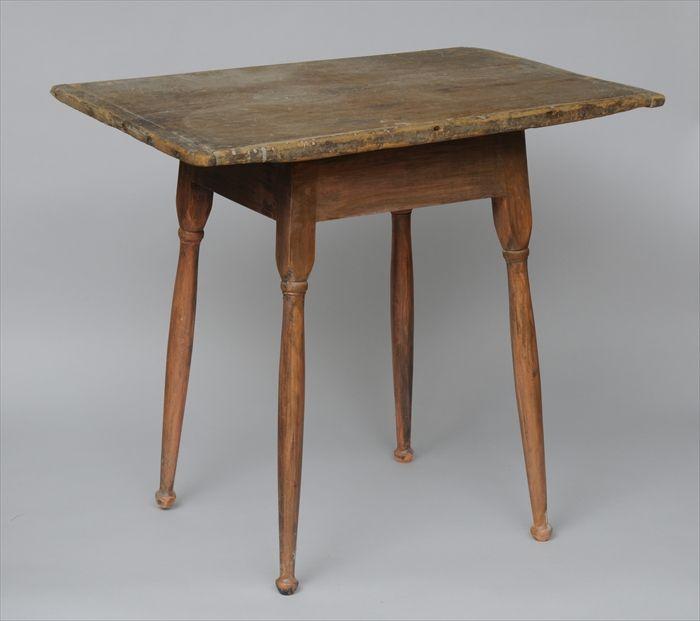 Appraisal: QUEEN ANNE-STYLE TAVERN TABLE The rectangular top over conforming apron