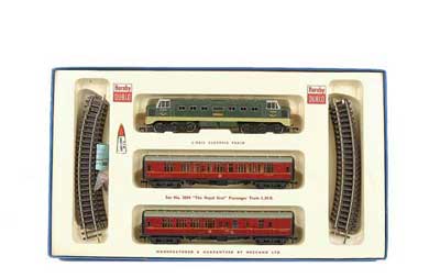 Appraisal: Hornby Dublo -Rail The Royal Scot Passenger Train Set comprising