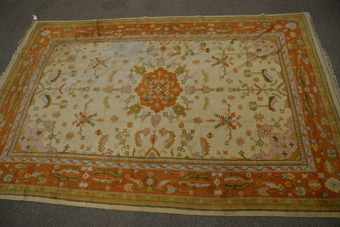 Appraisal: x Turkish rug even wear Estimate -