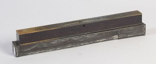 Appraisal: A steel cased brass bound rosewood level inscribed 'Burns Paisley'