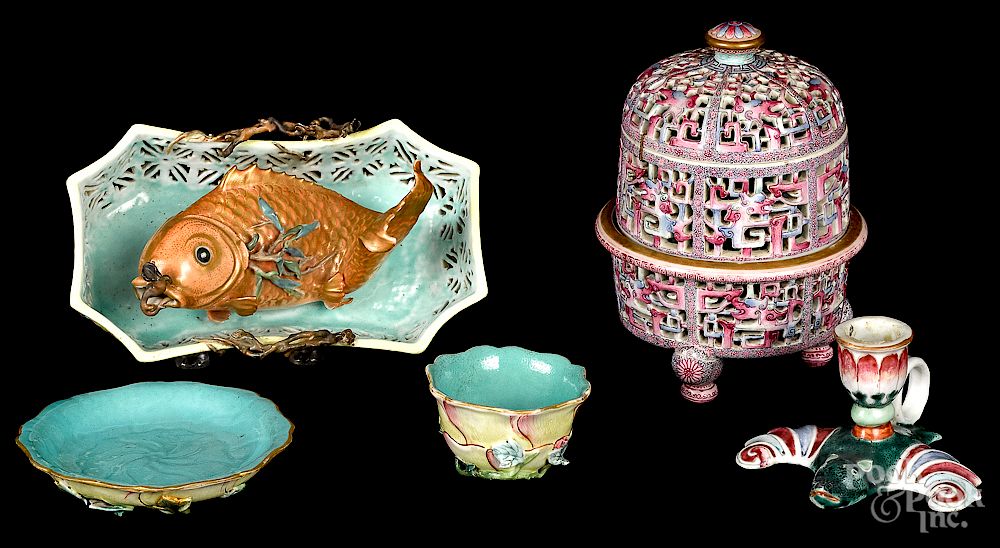 Appraisal: Four pieces of Chinese Qing dynasty porcelain Exclusive on Bidsquare