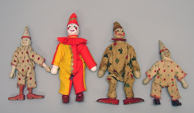 Appraisal: Schoenhut Lot of circus personnel Clowns reduced size dressed in