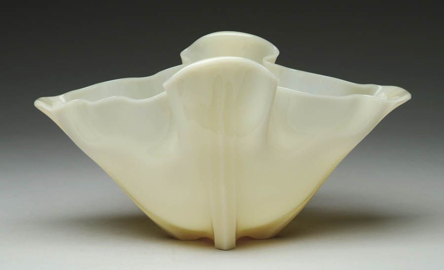 Appraisal: STEUBEN GROTESQUE VASE Nice Steuben ivory glass vase in a