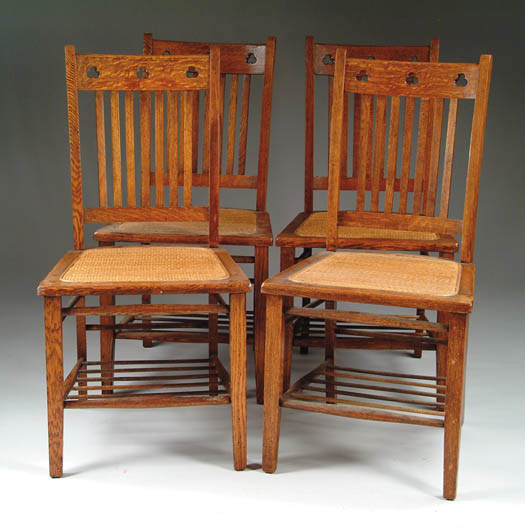 Appraisal: SET OF FOUR OAK SIDE CHAIRS The back crest with