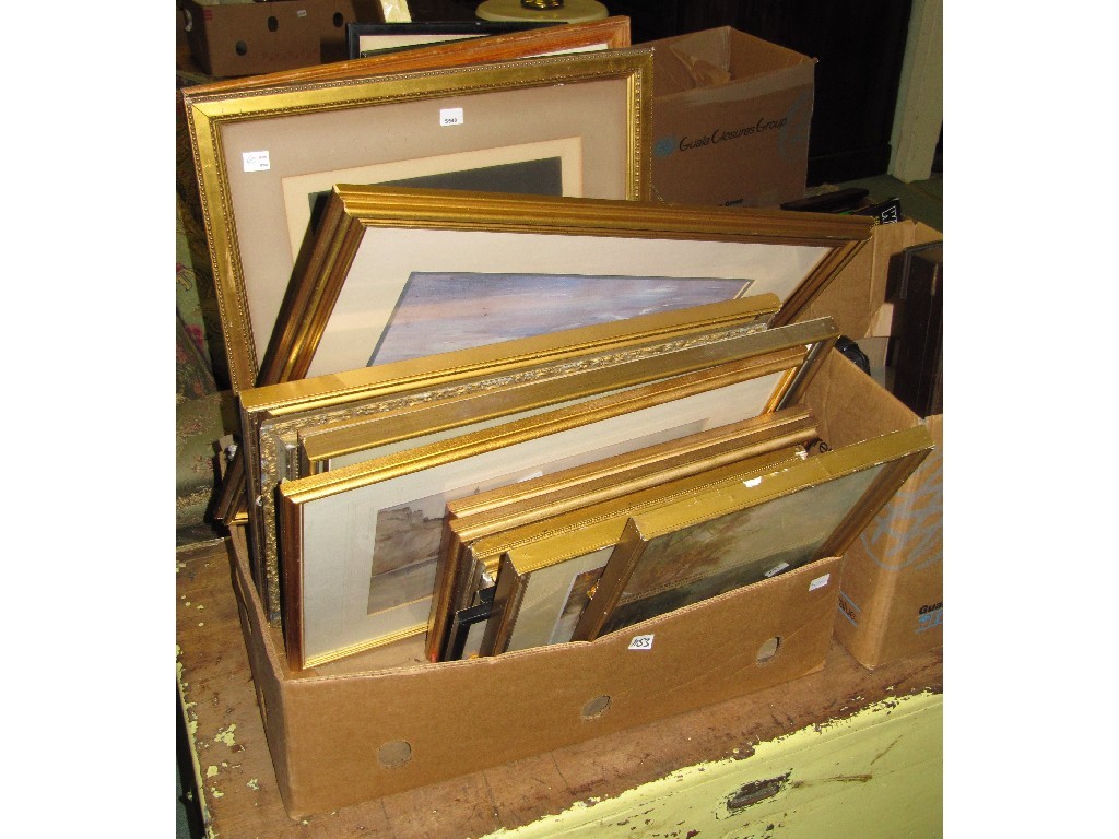 Appraisal: Lot of pictures and prints box