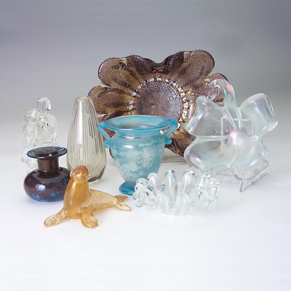 Appraisal: EIGHT PIECES OF ITALIAN SCANDINAVIAN GLASS Three scalloped bowls a