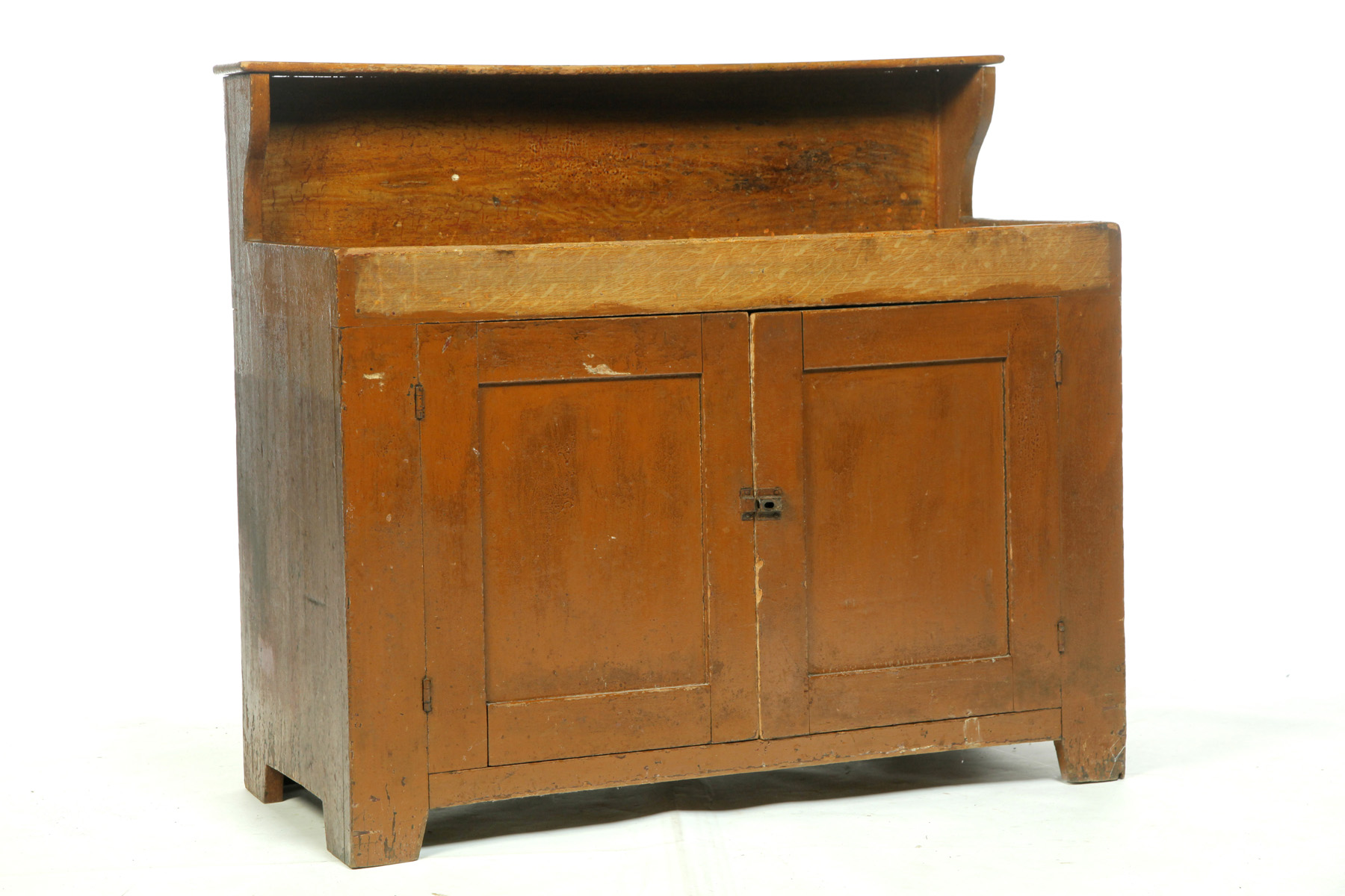 Appraisal: PRIMITIVE GRAIN-PAINTED DRY SINK American rd quarter- th century pine