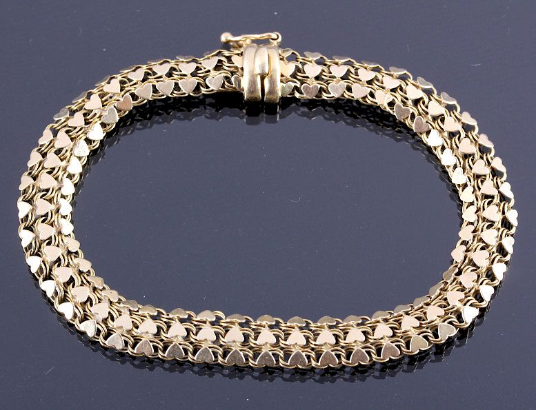 Appraisal: Ladies K Gold Heart Tennis Bracelet This is a ladies