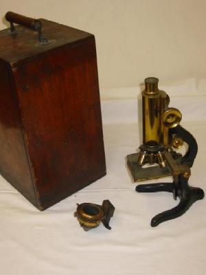 Appraisal: A MONOCULAR BACTIL MICROSCOPE by W Watson Sons London No