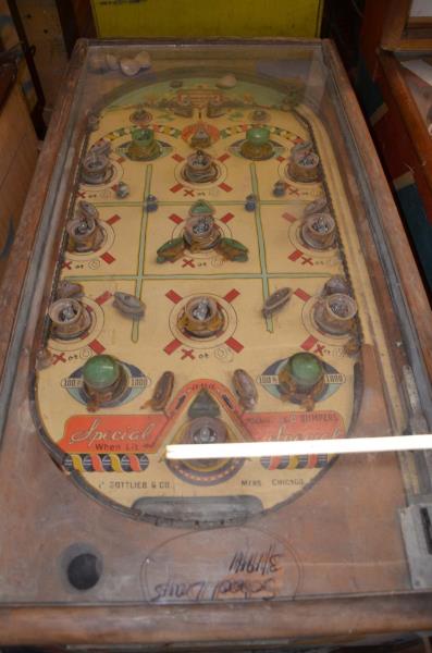 Appraisal: Gottlieb School Days Playfield Fair Backglass n a Cabinet n