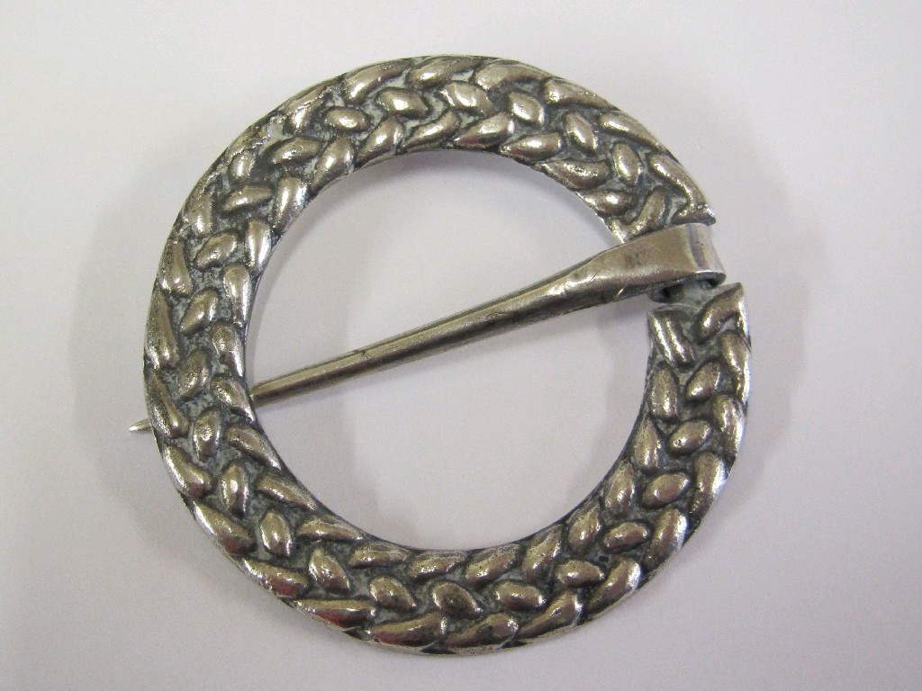 Appraisal: Alexander Ritchie silver knotwork annular brooch cast in releif AER