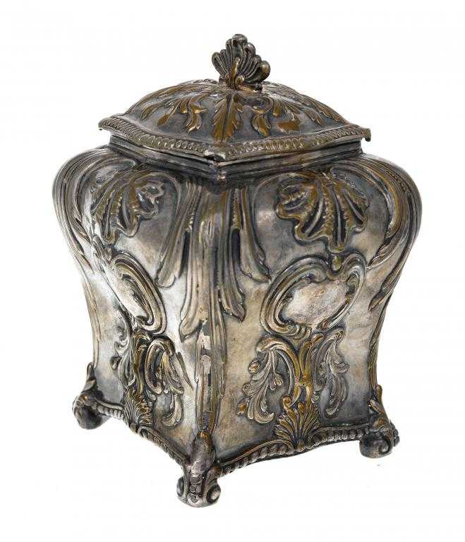 Appraisal: AN OLD SHEFFIELD PLATE ROCOCO TEA CADDY AND COVER chased