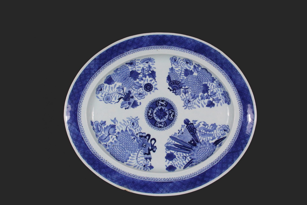 Appraisal: CHINESE EXPORT PLATTER - th c Large Oval Blue White