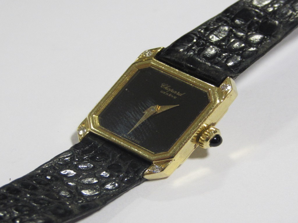 Appraisal: A ladies ct gold cased Chopard wrist watch with square