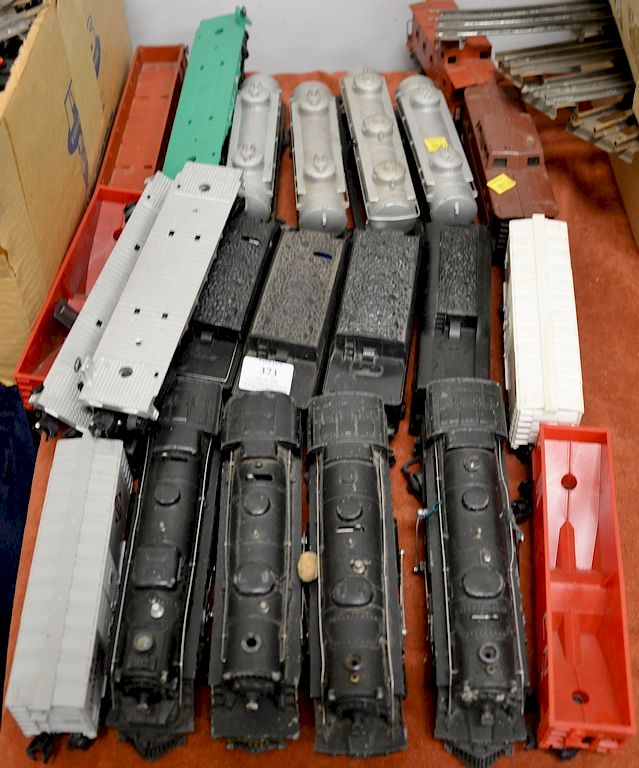 Appraisal: Four Lionel train sets with four engines and sixteen cars