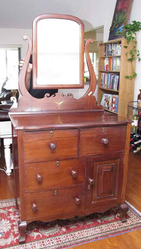 Appraisal: VICTORIAN GENTLEMANS CHEST WITH MIRROR Top mirror with shaped supports