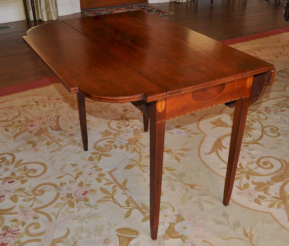 Appraisal: NE Hepplewhite Inlaid Mahogany Pembroke Table with inlaid ovals high