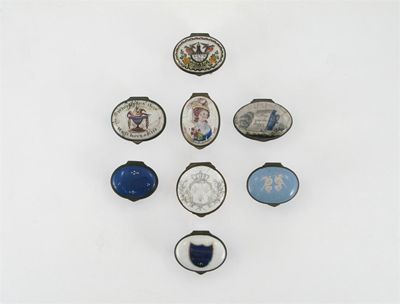 Appraisal: Eight enamel patch boxes seven oval one circular variously decorated