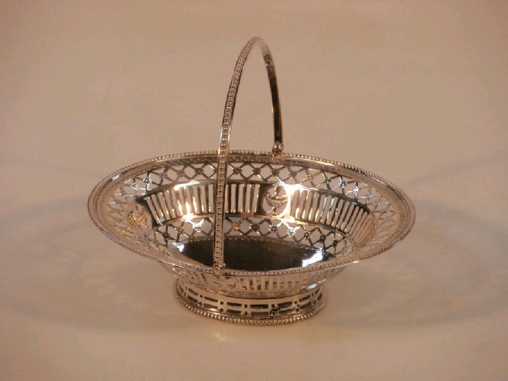 Appraisal: A George III silver sweetmeat basket by Robert Hennell makers