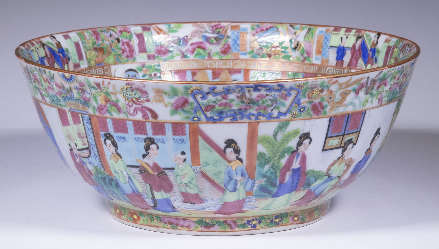 Appraisal: CHINESE EXPORT PORCELAIN PUNCH BOWL th c Rose Mandarin Bowl