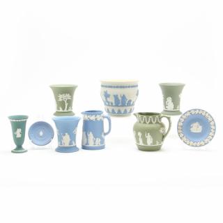 Appraisal: Nine Wedgwood Table Accessories th century to include a green