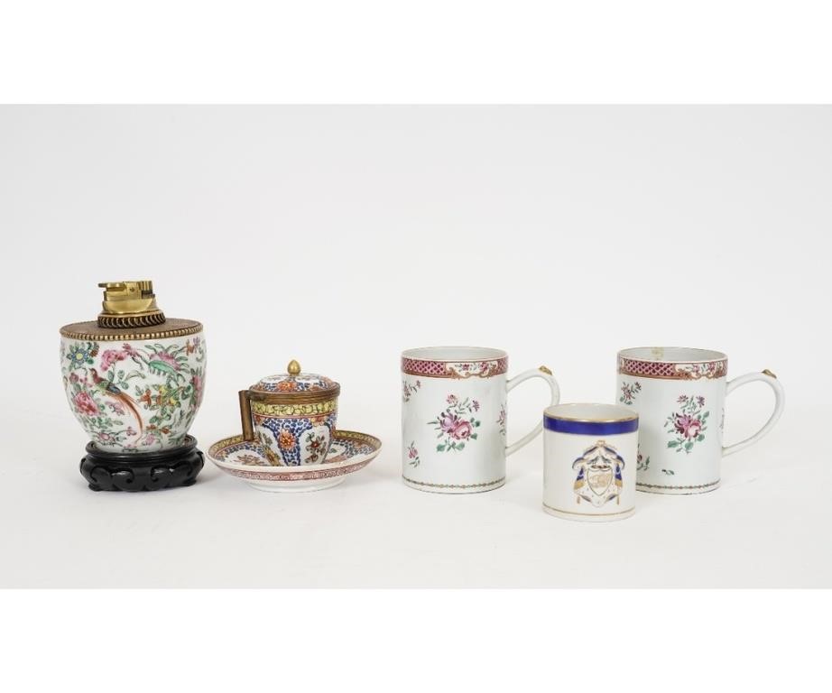 Appraisal: Chinese porcelain lighter together with an inkwell two mugs marked