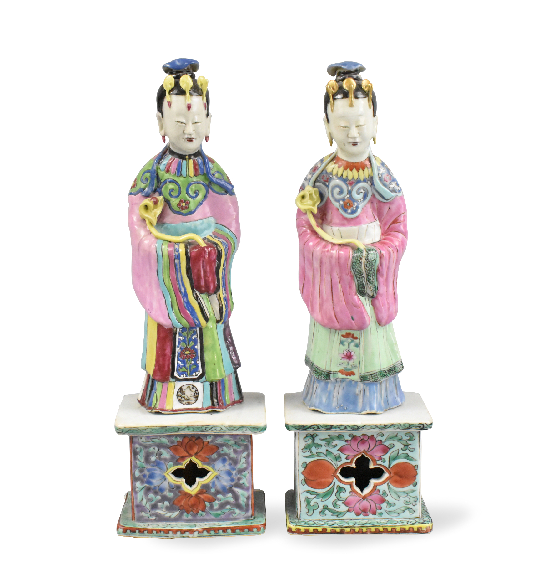 Appraisal: Pair of Chinese famille rose lady figure th C each