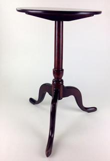 Appraisal: Salem mahogany candle stand descending in the Hodges family of