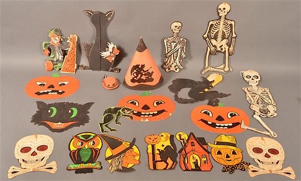 Appraisal: Group of Lithograph Cardboard Halloween Decorations Group of Lithograph Cardboard